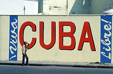 Wall painting Viva Cuba Libre, Havana, Cuba, Central America