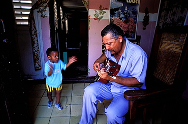 Musician, UNESCO World Heritage site, Trinidad, Region of Sancti Spiritus, Cuba, Central America