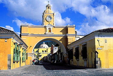 Arco de Santa Catalina, Antigua, Guatemala, Central America