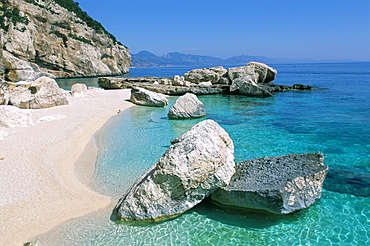 Cala Mariolu, Cala Gonone, Golfe di Orosei (Orosei gulf), island of Sardinia, Italy, Mediterranean, Europe