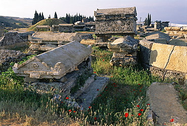 Pamukkale-Hierapolis, UNESCO World Heritage Site, Denizli province, Anatolia, Turkey, Asia Minor, Asia