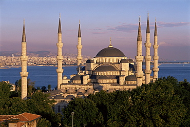 The Blue Mosque (Sultan Ahmet Mosque), UNESCO World Heritage Site, Istanbul, Marmara province, Turkey, Europe