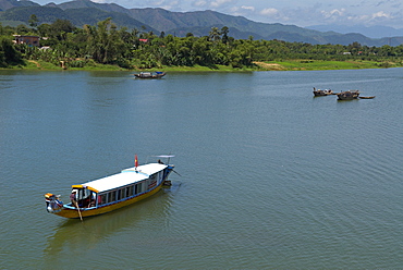 Perfume River, Hue, Vietnam, Indochina, Southeast Asia, Asia 