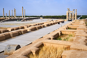 Achaemenid archaeological site, Propylon, Gate of All Nations, Persepolis, UNESCO World Heritage Site, Fars Province, Iran, Middle East