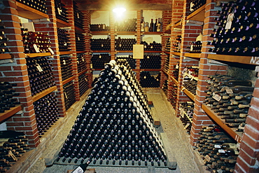 Wine cellar, Chateau Verrazzano, Chianti, Tuscany, Italy, Europe