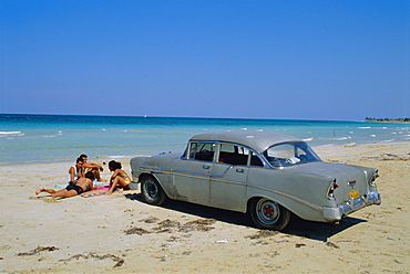 1950's American car on the beach, Goanabo, Cuba, Caribbean Sea, Central America