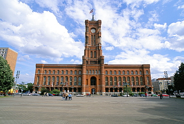 Rotes Rathaus (Red town hall), Berlin, Germany, Europe