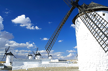 Old traditional windmills, Campo de Criptana, Castilla La Mancha (New Castile), Spain, Europe