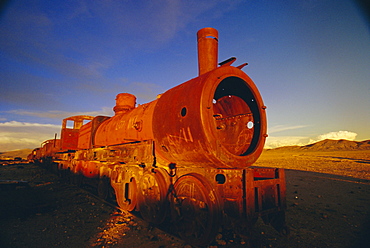 Rusting steam locomotive, 'Cementerios de los trenes', Uyuni, Bolivia, South America