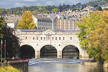 Pulteney Bridge on River Avon, Bath, UNESCO World Heritage Site, Somerset, England, United Kingdom, Europe