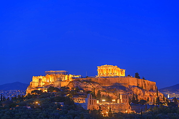 The Acropolis illuminated by floodlight, UNESCO World Heritage Site, Athens, Greece, Europe