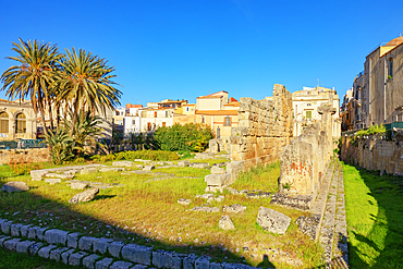 Apollo Temple remains, Ortygia, UNESCO World Heritage Site, Syracuse, Sicily, Italy, Mediterranean, Europe