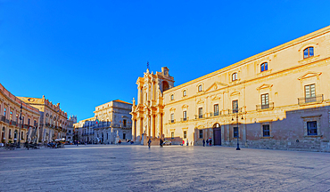 Piazza Duomo, Ortygia, UNESCO World Heritage Site, Syracuse, Sicily, Italy, Mediterranean, Europe