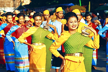 Thai girls performing a local dance during King Narai Reign Fair, Lopburi, Thailand, Asia