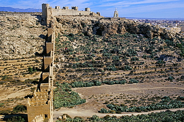 Defensive walls, Muralla de la Hoya, Alcazaba, Moorish castle, Almeria, Andalucia (Andalusia), Spain, Europe