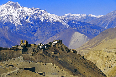 Fortified village of Jharkot and Nilgiri mountains in the background, near MUKtinath, Nepal