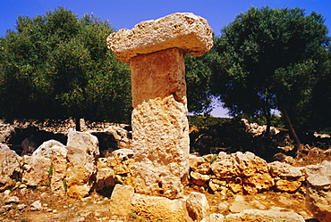 Taula de Binisafuet, neolithic Menorcan talayotic culture, Menorca, Balearic Islands, Spain, Europe