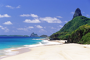 Cacimba do Padre beach, Parque Nacional de Fernando de Noronha, Fernando de Noronha, Pernambuco, Brazil, South America