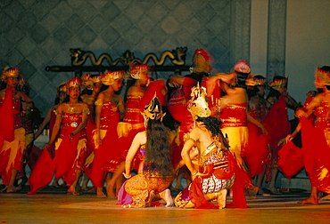 Performance of the Hindu epic, Ramayana, Palais Princier, Yogyakarta, island of Java, Indonesia, Southeast Asia, Asia