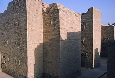 Animals in relief on the South Palace, archaeological site of Babylon, Iraq, Middle East