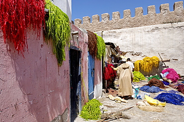 Dyer, medina, Essaouira, historic Mogador, Morocco, North Africa, Africa