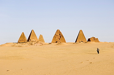 Pyramids to the west of the temple at Jebel Barkal, UNESCO World Heritage Site, near Karima, Sudan, Africa