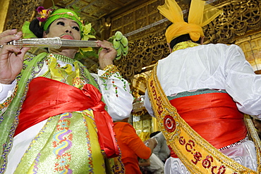 The biggest Nat ritual (Festival of Spirits) held in Taungbyon, Mandalay Division, Republic of the Union of Myanmar (Burma), Asia 