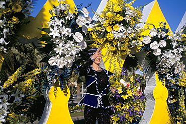 Battle of the Flowers, Carnival, Promenade des Anglais, Nice, Alpes-Maritimes, Provence, France, Europe