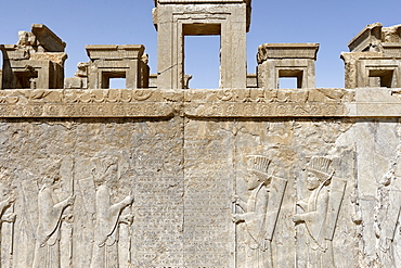 Medes and Arachos priests, The Tachara, the Palace of Darius the exclusive building of Darius I, Persepolis, Iran, Middle East