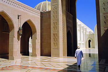 Sultan Qabous Mosque, Muscat, Oman, Middle East