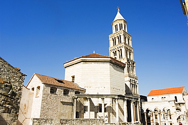 Diocletians Palace Roman ruins, cathedral tower, UNESCO World Heritage Site, Old Town, Split, Dalmatia Coast, Croatia, Europe