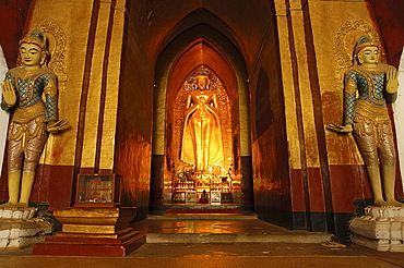 Ananda's hovering Buddha, Ananda Temple, Bagan (Pagan), Myanmar (Burma), Asia