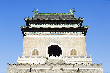 The Bell Tower originally built in 1273 marking the center of the Mongol Empire, Beijing, China, Asia