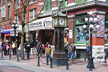 The Steam Clock on Water Street, Gastown, Vancouver, British Columbia, Canada, North America