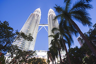 Petronas Towers, Kuala Lumpur, Malaysia, Southeast Asia, Asia