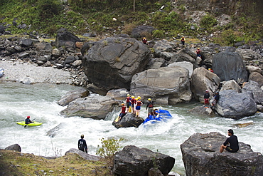 White water rafting on the Bhote Kosi River, Kathmandu Valley, Nepal, Asia