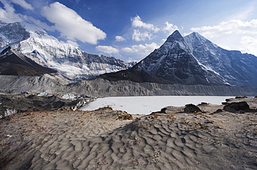 Imja Lake, Solu Khumbu Everest Region, Sagarmatha National Park, Himalayas, Nepal, Asia