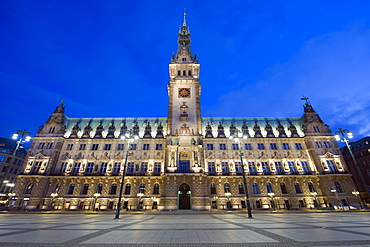 Rathaus (City Hall) illuminated at night, Hamburg, Germany, Europe