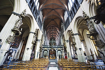 The 13th century Onze Lieve Vrouwekerk (Church of Our Lady) Old Town, UNESCO World Heritage Site, Bruges, Flanders, Belgium, Europe