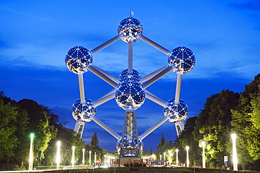 1958 World Fair, Atomium model of an iron molecule, illuminated at night, Brussels, Belgium, Europe