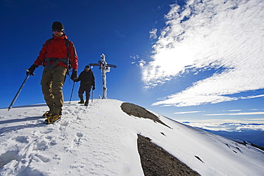 Climbers on summit of El Misti volcano, 5822m, Arequipa, Peru, South America