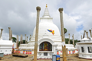 Thuparama Dagoba, Anuradhapura, UNESCO World Heritage Site, North Central Province, Sri Lanka, Asia