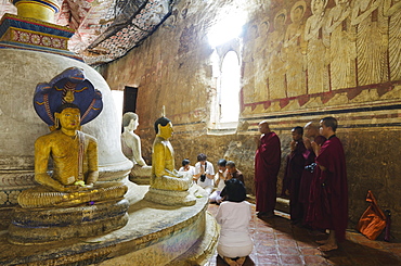 Buddha statues in Cave 2, Cave Temples, UNESCO World Heritage Site, Dambulla, North Central Province, Sri Lanka, Asia