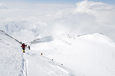 Climbing expedition on Mount McKinley, 6194m, Denali National Park, Alaska, United States of America, North America 