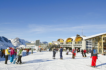 Argentiere and Grand Montet ski area, Chamonix Valley, Haute-Savoie, French Alps, France, Europe