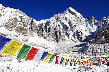 Prayer flags at Everest Base Camp, Solu Khumbu Everest Region, Sagarmatha National Park, UNESCO World Heritage Site, Nepal, Himalayas, Asia