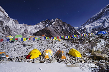 Tents at Everest Base Camp, Solu Khumbu Everest Region, Sagarmatha National Park, UNESCO World Heritage Site, Nepal, Himalayas, Asia 