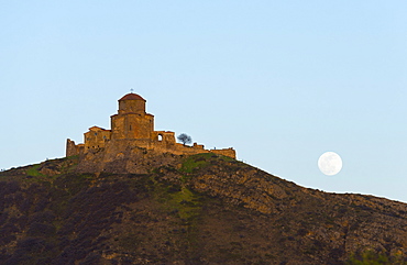 Jvari Church (Holy Cross Church), early Georgian tetraconch design, Mtskheta, historical capital, UNESCO World Heritage Site, Georgia, Caucasus, Central Asia, Asia