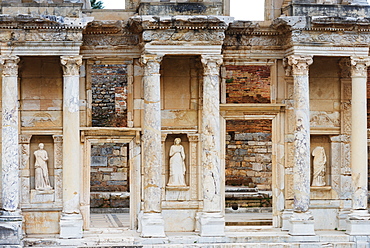 Ancient Roman ruins, The Library of Celcus, Ephesus, Selcuk, Anatolia, Turkey, Asia Minor, Eurasia