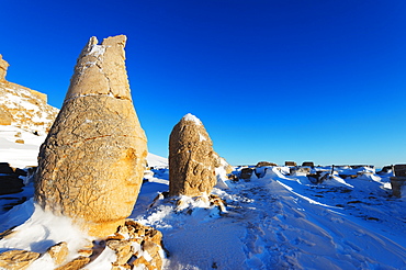 Antiochos Sanctuary, eastern terrace, Nemrut Dagi (Mount Nemrut), UNESCO World Heritage Site, Anatolia, Turkey, Asia Minor, Eurasia